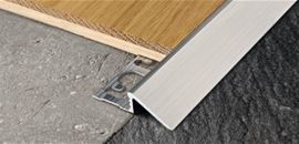 ALLUMINIO NATURALE e ALLUMINIO ANODIZZATO ARGENTO