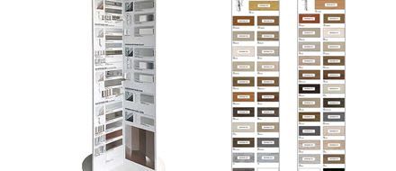 ROTATING DISPLAY FOR SKIRTING